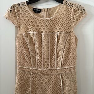 Bebe Cap Sleeve Lace Blouse - Tan